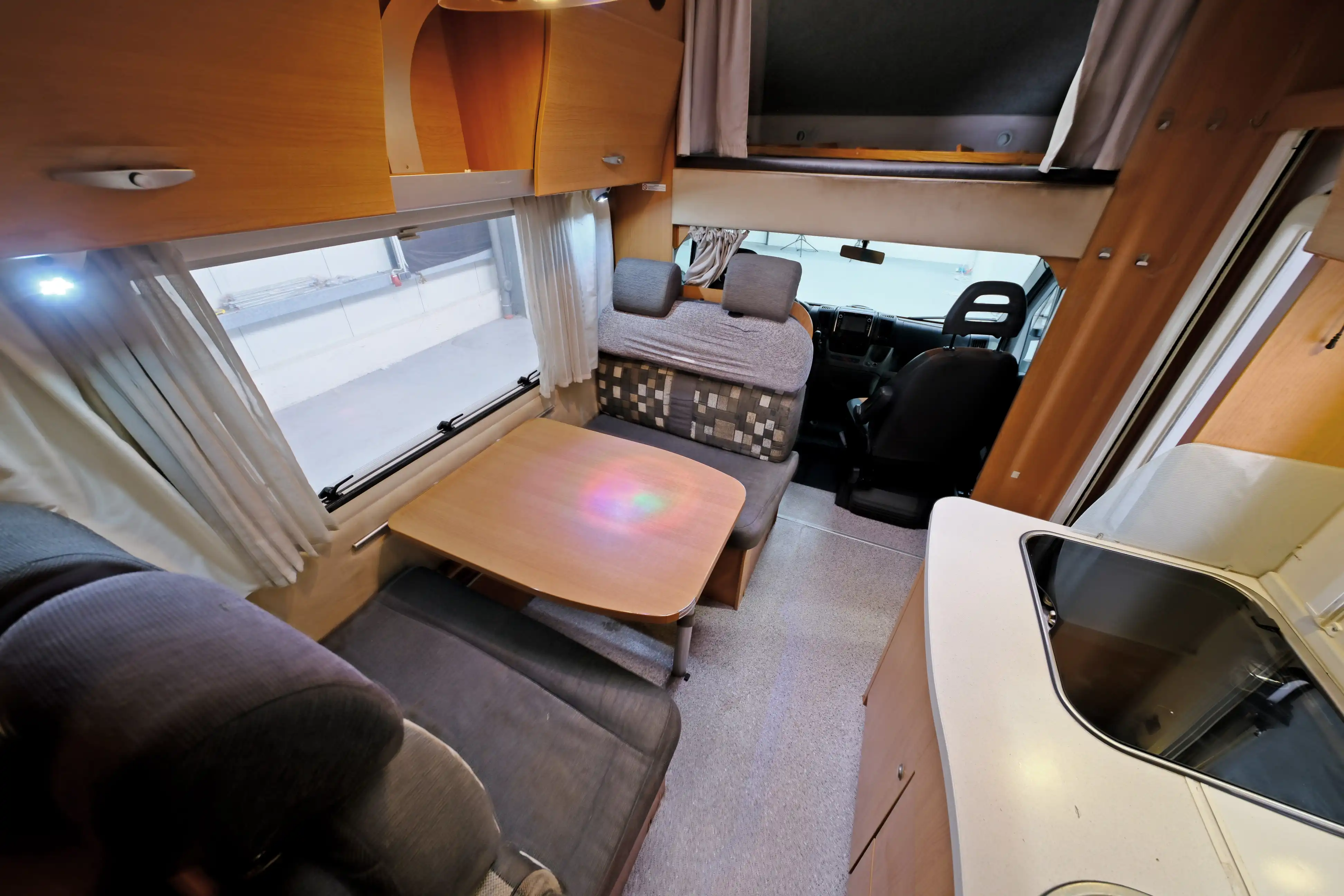 KNAUS SunTraveller 658 LG 